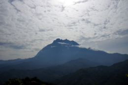 キナバル山のフリー写真素材